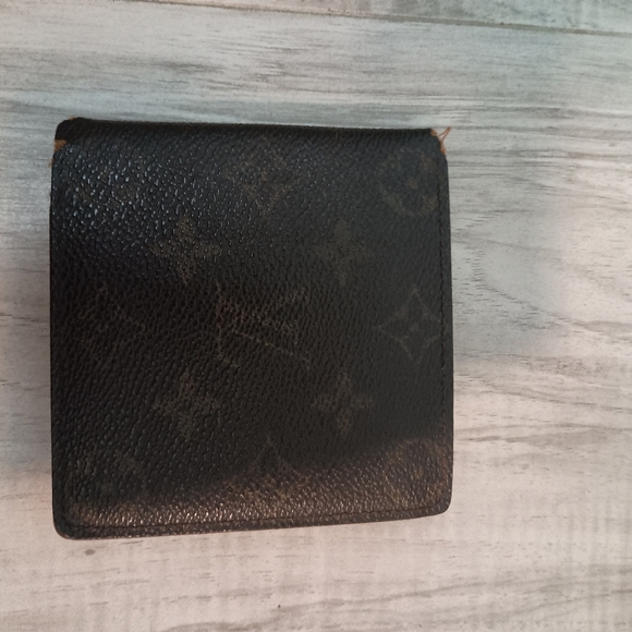 Louis Vuitton Monogram Canvas Leather Bifold Wallet - Picture 3 of 13